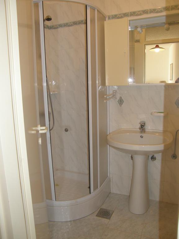 Marina Apartment ซริกเวนิซา ภายนอก รูปภาพ